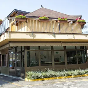 Ovest Hotel Vittuone